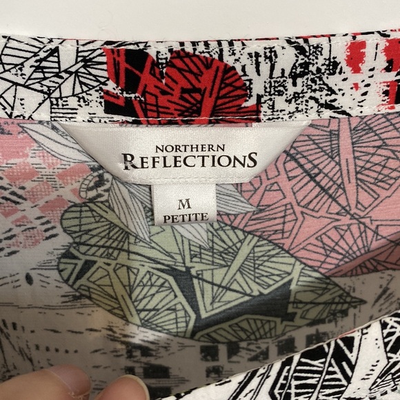 Vintage Northern Reflections Leaf Theme Top - Picture 8 of 8